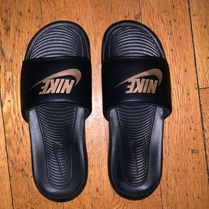 nike slides